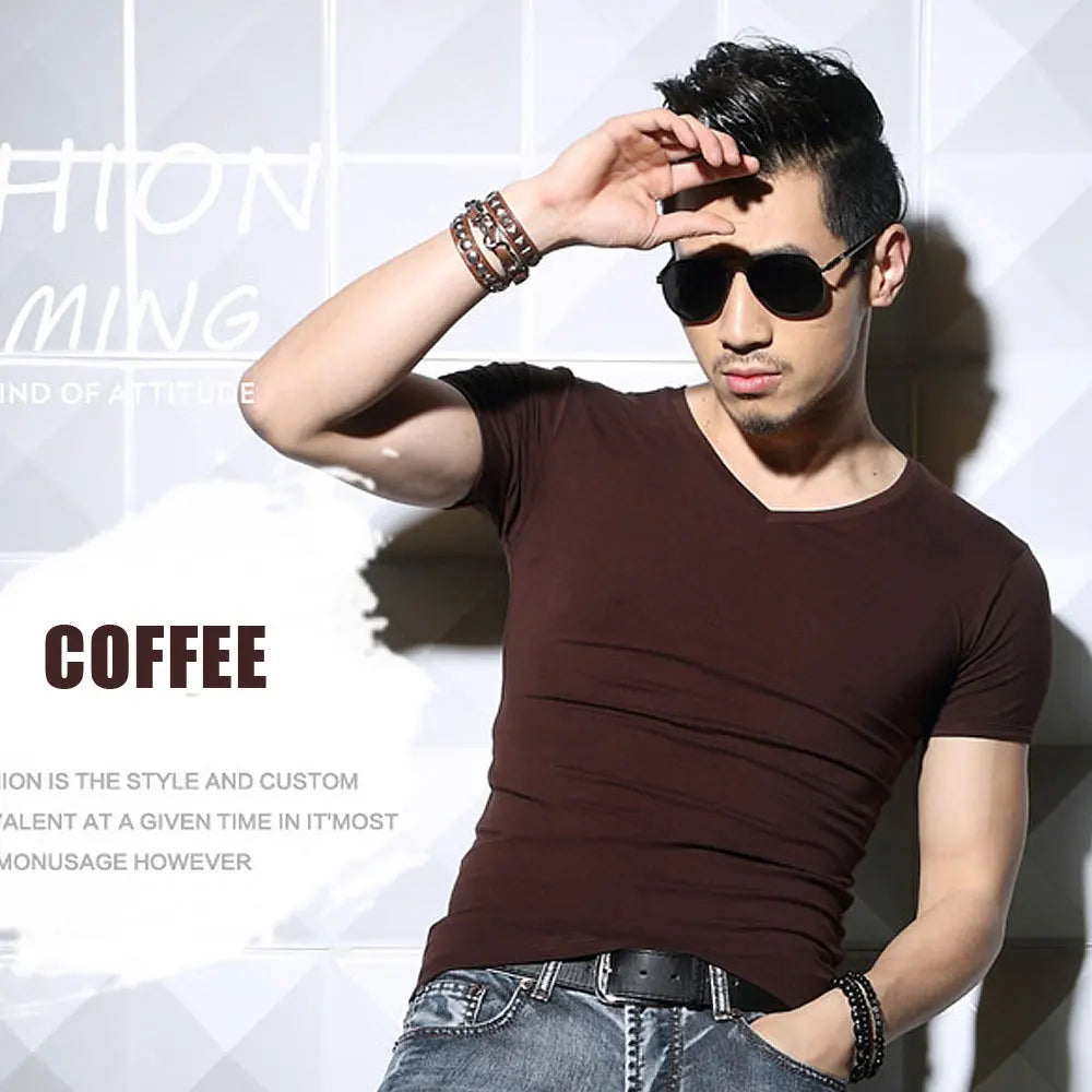 Camiseta Masculina Slim Fit Essential