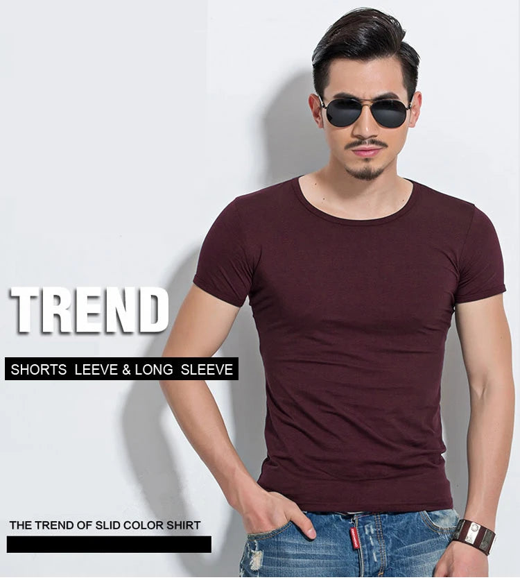 Camiseta Masculina Slim Fit Essential