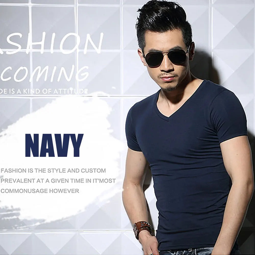 Camiseta Masculina Slim Fit Essential