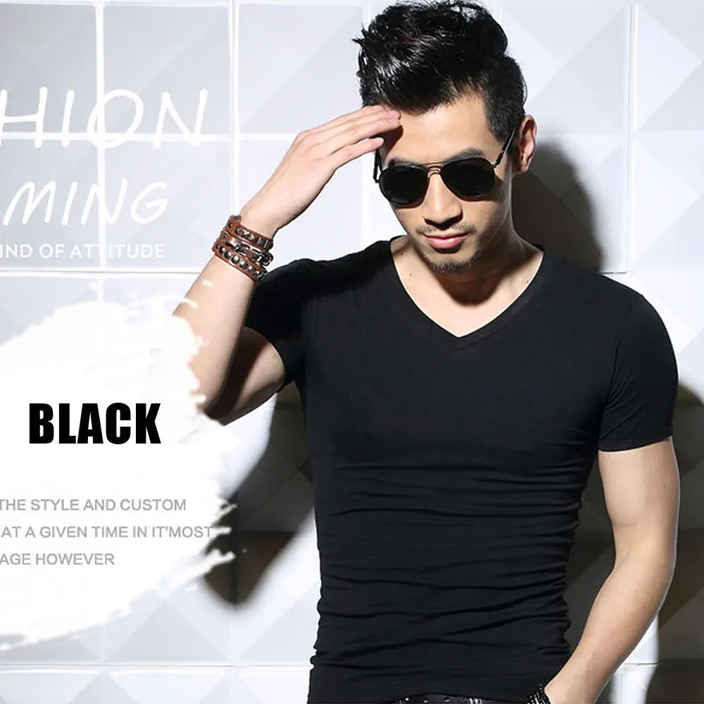 Camiseta Masculina Slim Fit Essential