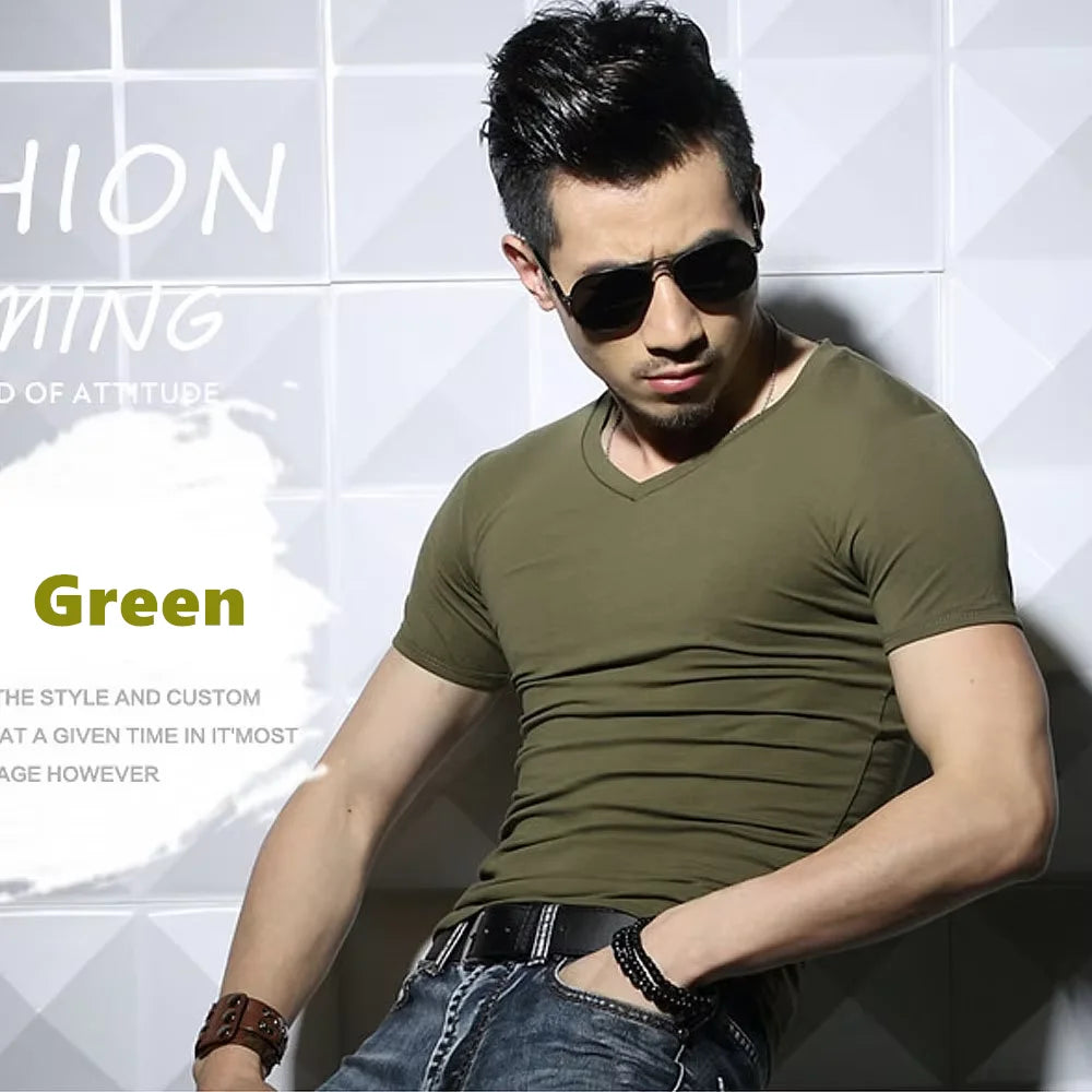 Camiseta Masculina Slim Fit Essential